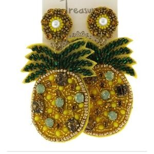 New! Pineapple Rhinestone Earrings